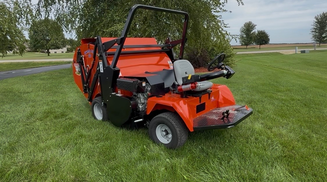 Crappy Lawn Care Sweep Star lawn and leaf sweeping machine
